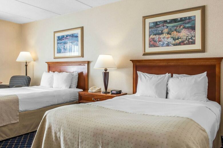 Clarion Hotel & Conference Center