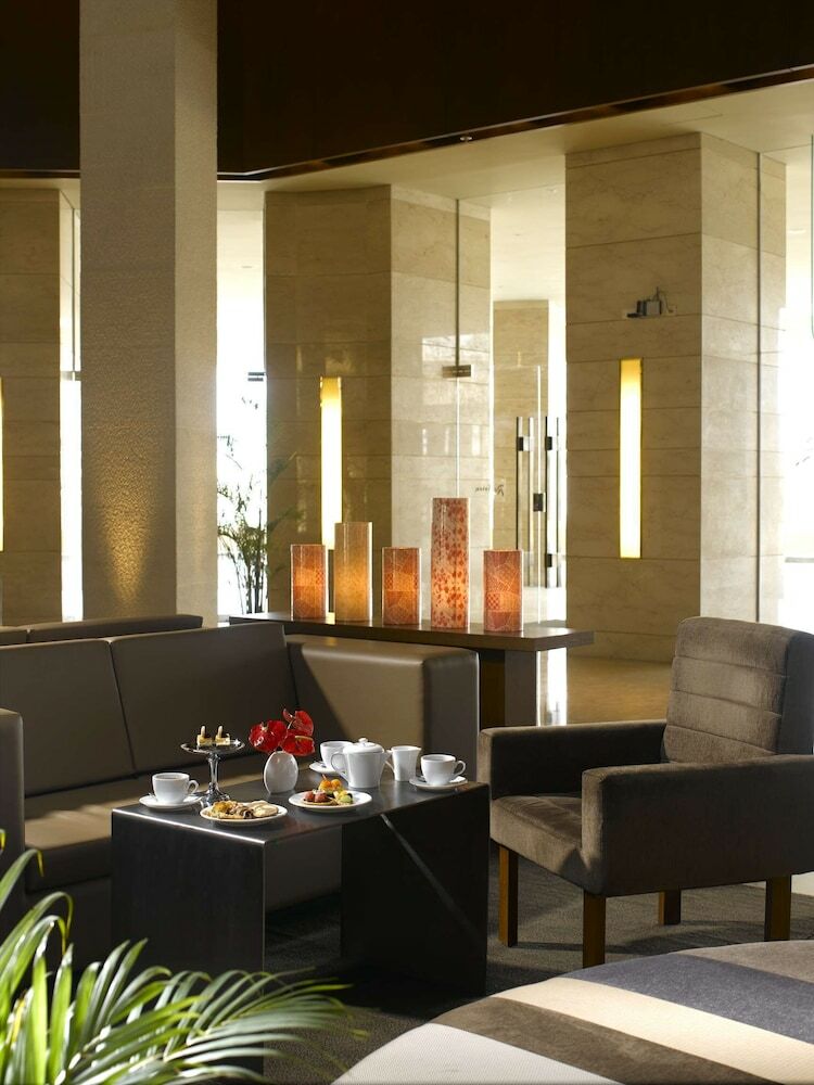 Hotel Radisson Blu Dhaka Water Garden