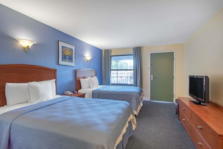 Motel Days Inn By Wyndham Elmsford / White Plains