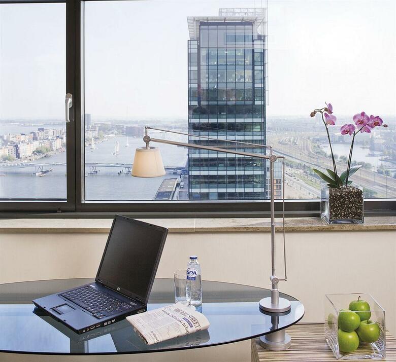 Movenpick Hotel Amsterdam City Centre
