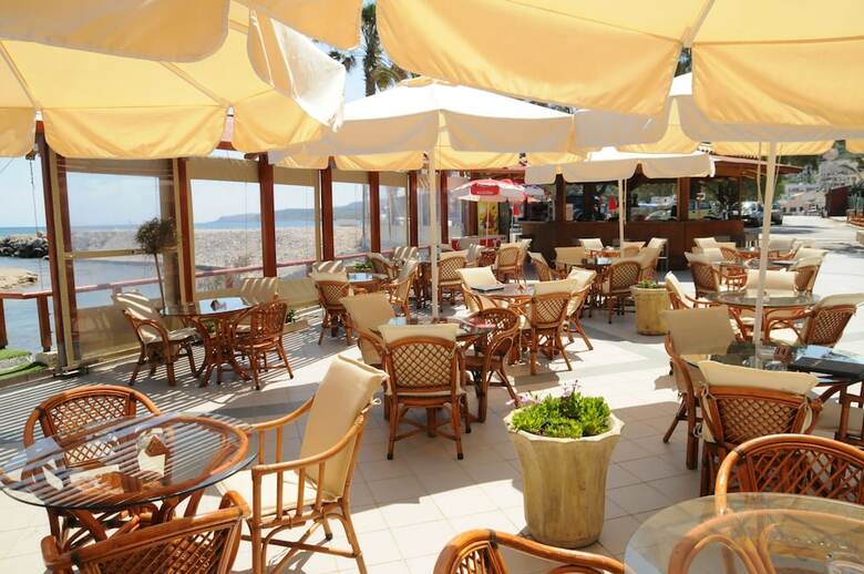 Hotel Kalyves Beach