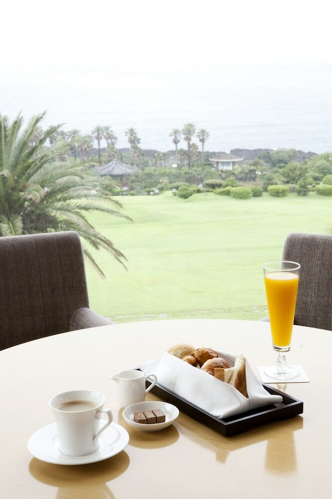 Seogwipo Kal Hotel