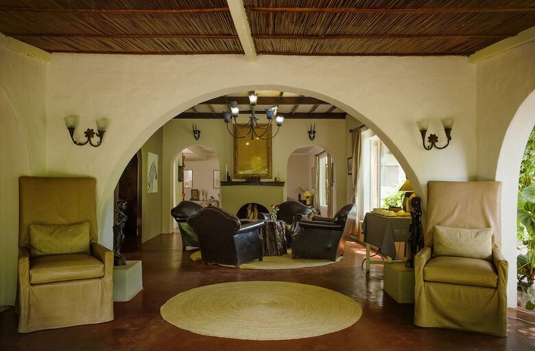 Posada Mount Meru Game Lodge