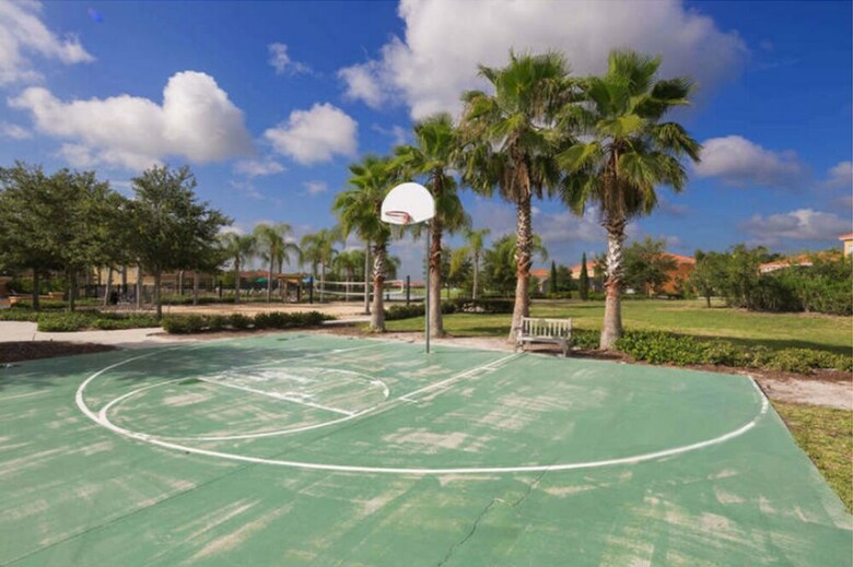 Bella Vida Resort