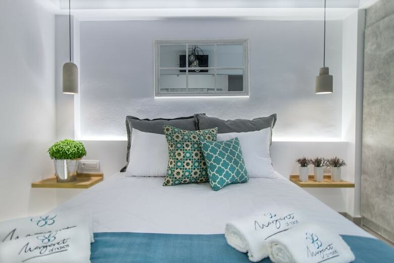 Apartamentos Margaret Of Naxos