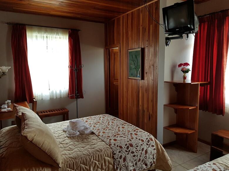 Hostal Hotel Las Orquideas
