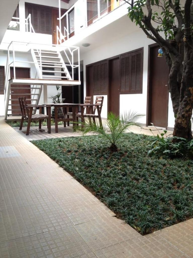 Hostal Viva Club Suites
