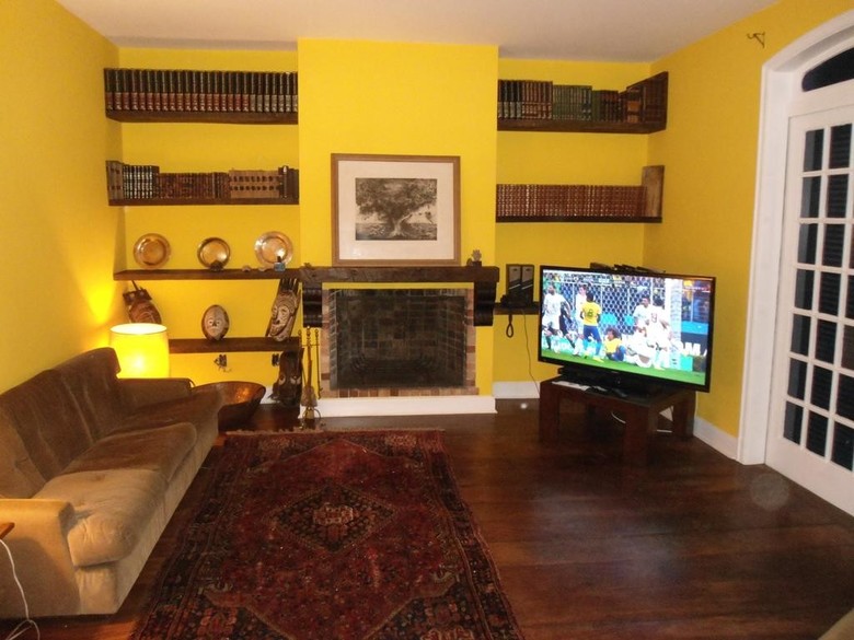 Colonial Hostel