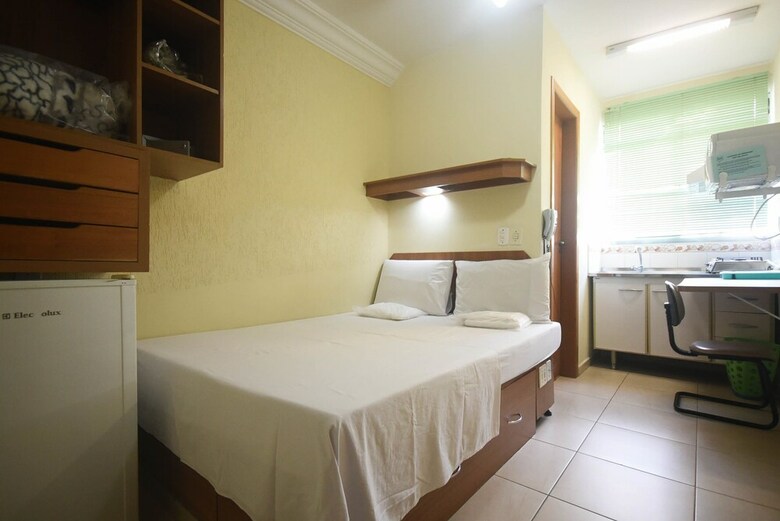 Apartamento Flat Econ�mico