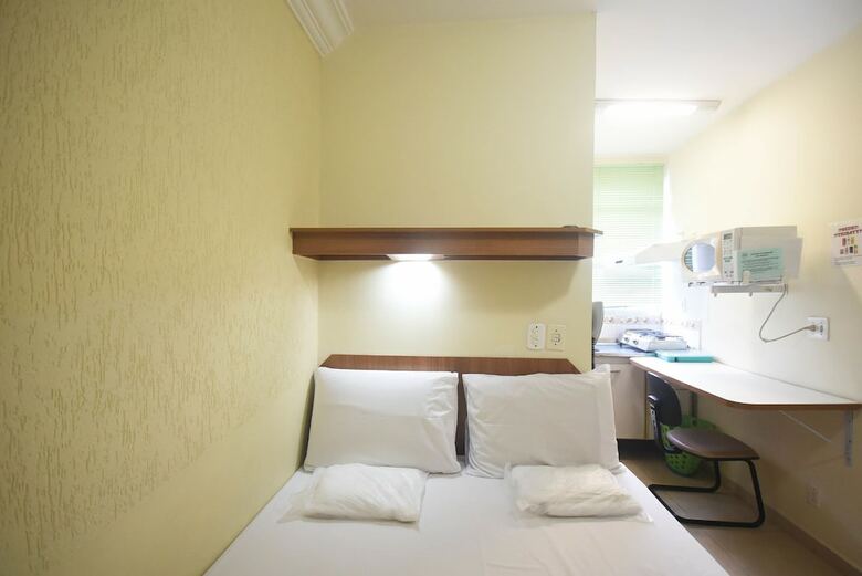 Apartamento Flat Econ�mico
