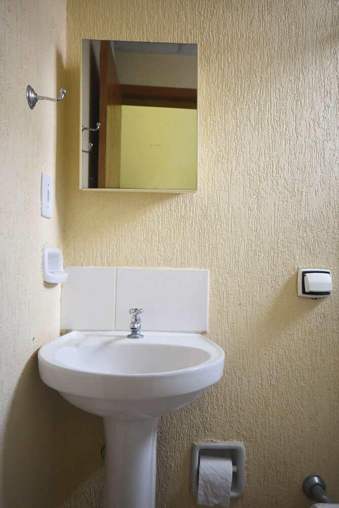 Apartamento Flat Econ�mico