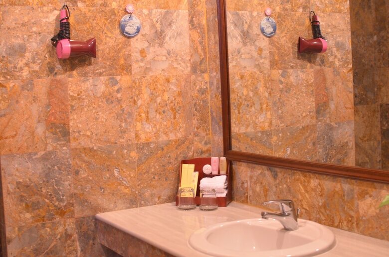Saigontourane Hotel