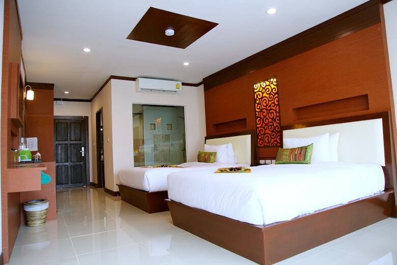 Hotel Chivatara Resort & Spa Bang Tao Beach