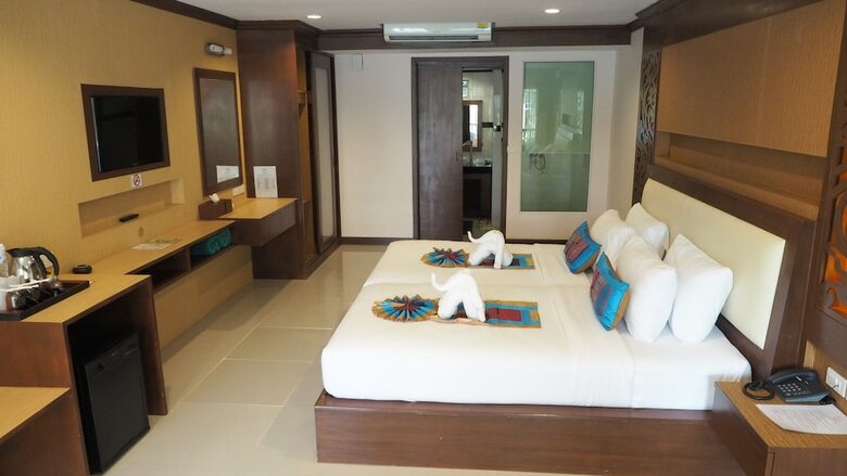 Hotel Chivatara Resort & Spa Bang Tao Beach