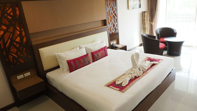 Hotel Chivatara Resort & Spa Bang Tao Beach