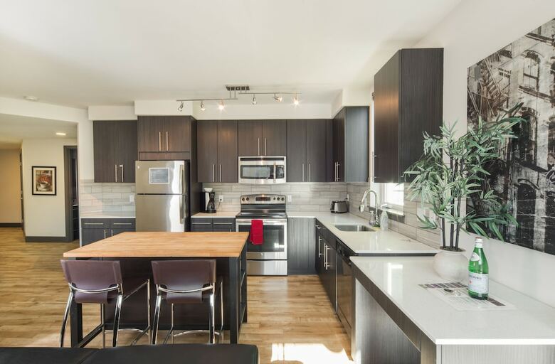 Belltown Waterfront Suites By Barsala