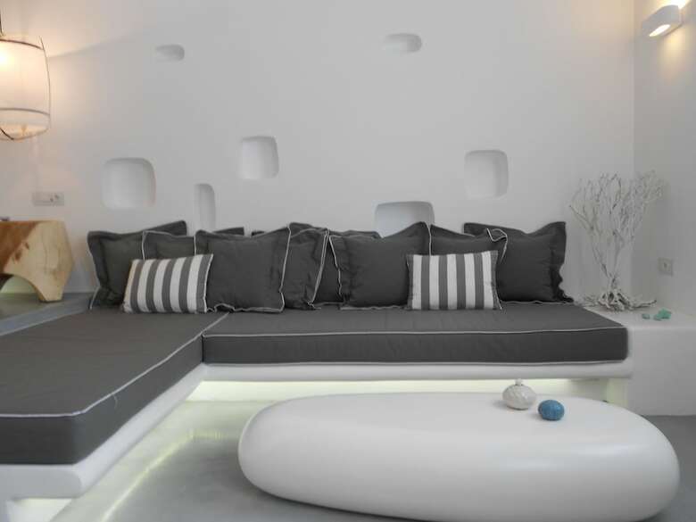 Blue Sand Boutique Hotel & Suites
