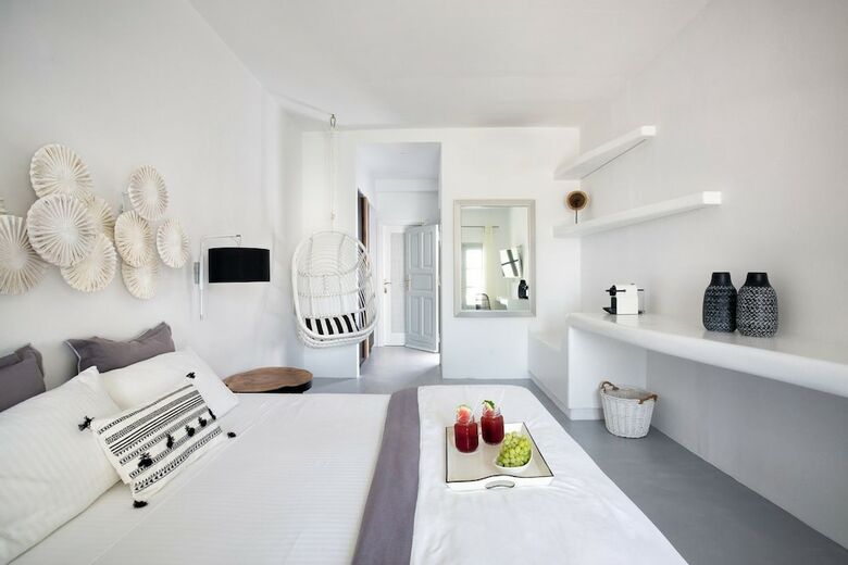 Blue Sand Boutique Hotel & Suites