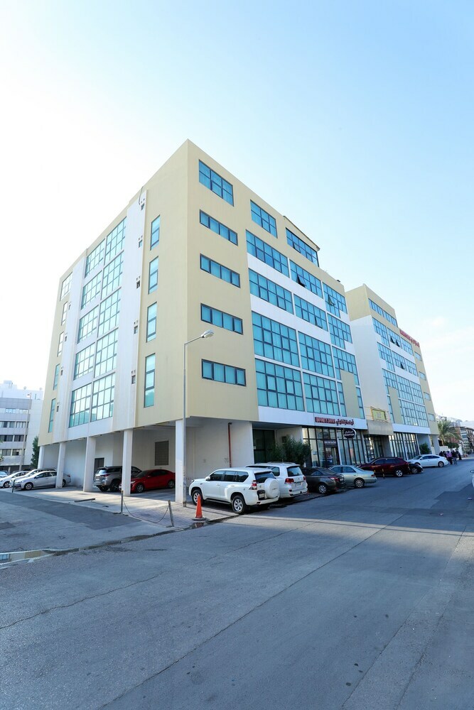 Hotel Oyo 111 Infinity Suites