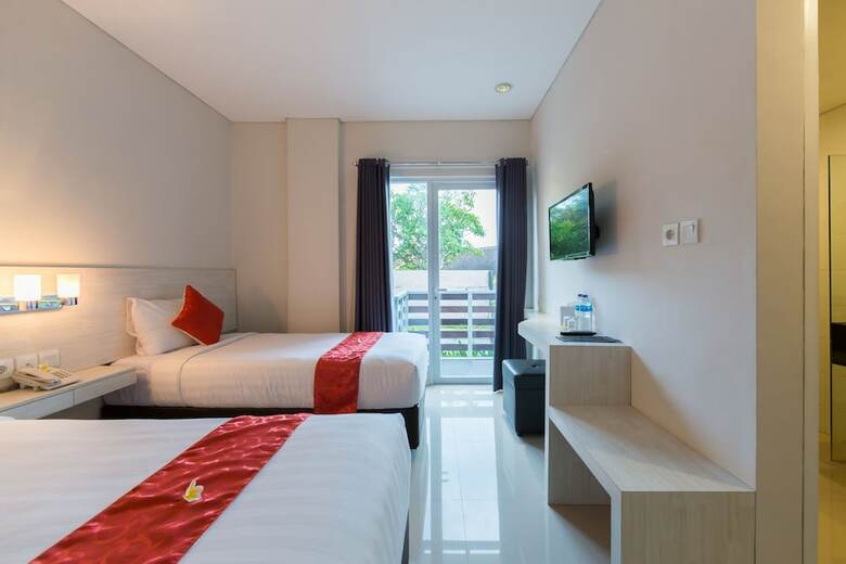 Hotel The Rinaya Canggu