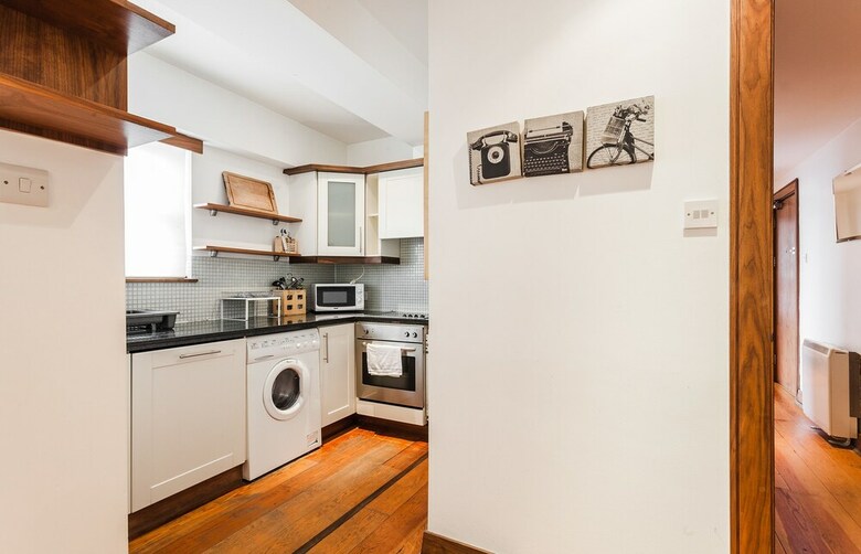 O'connell Bridge Apartments