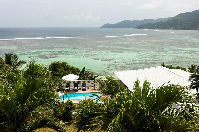 Le Relax Hotel And Restaurant