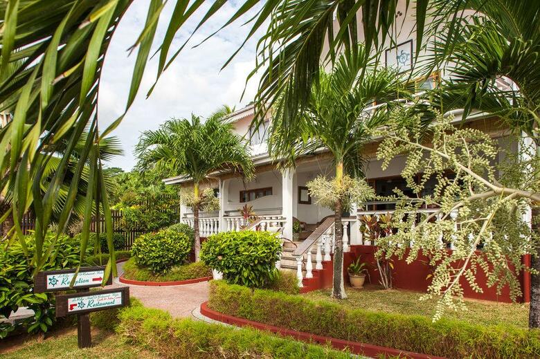 Le Relax Hotel And Restaurant