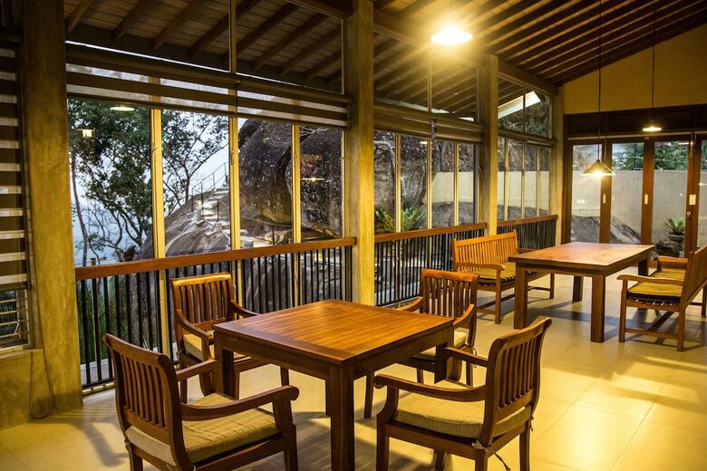 Hotel Misty Hills Kadugannawa