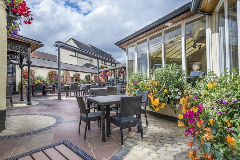 The Three Swans Hotel