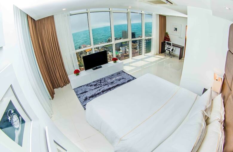 Aparthotel Platinum One Suites