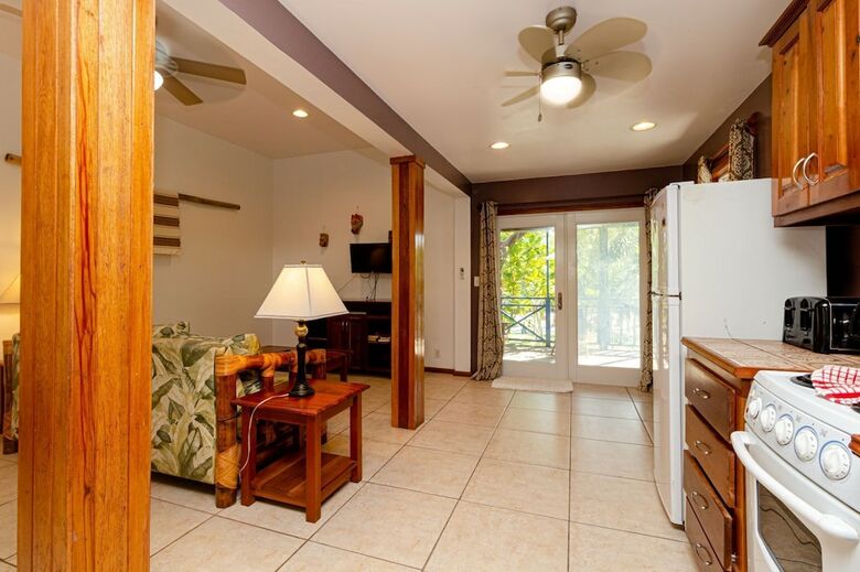 Aparthotel White Sands Cove
