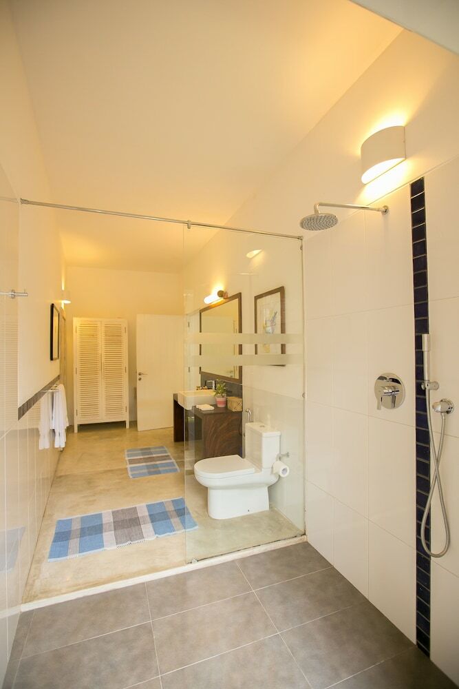 Hotel Villa Saffron Hikkaduwa