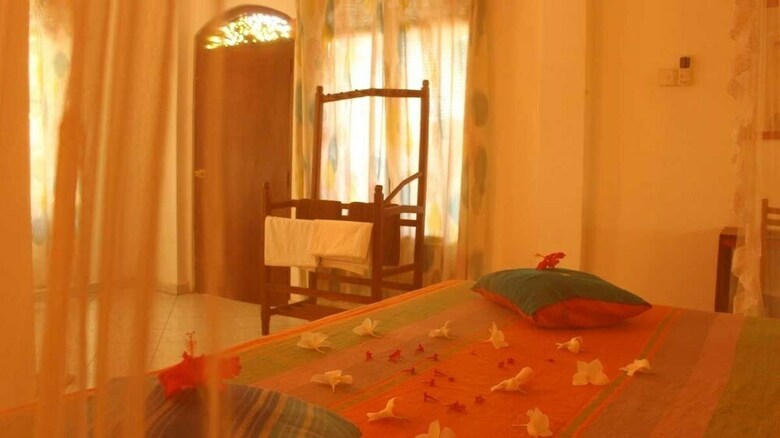 Hotel Primrose Guest House