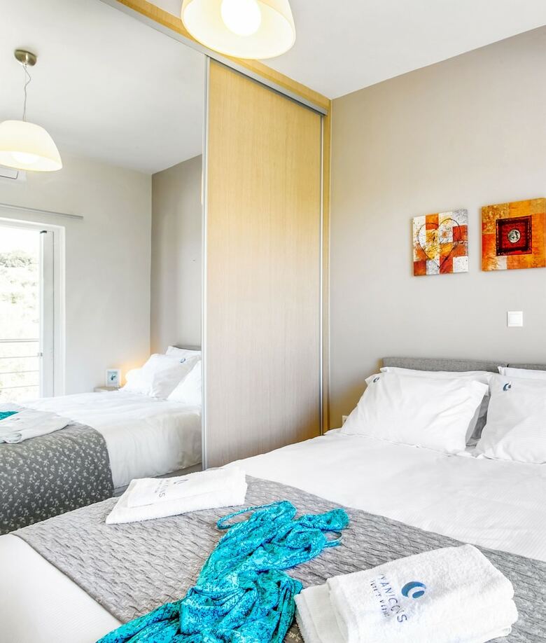 Cyan Icons Villas