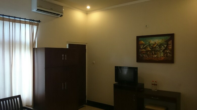 Hotel Catur Warga