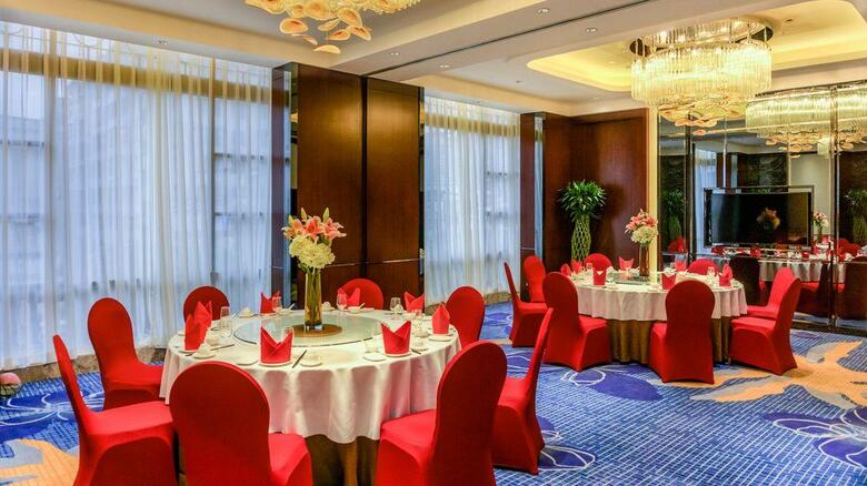 Hotel Holiday Inn Guangzhou Shifu