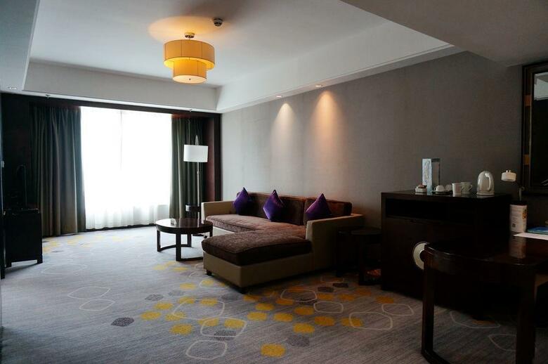 Hotel Holiday Inn Guangzhou Shifu