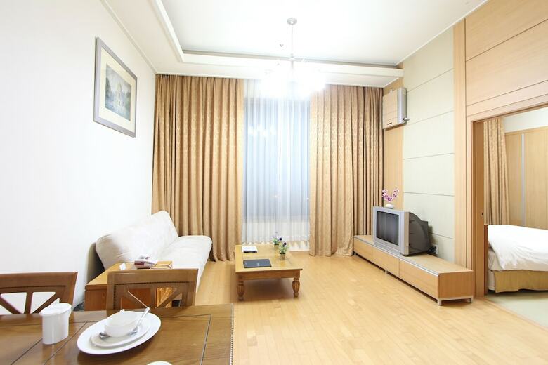 Aparthotel The Suite Place Serviced Residences