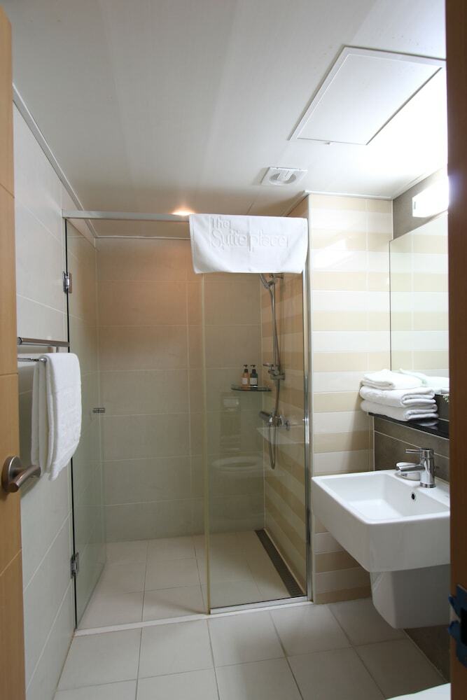 Aparthotel The Suite Place Serviced Residences
