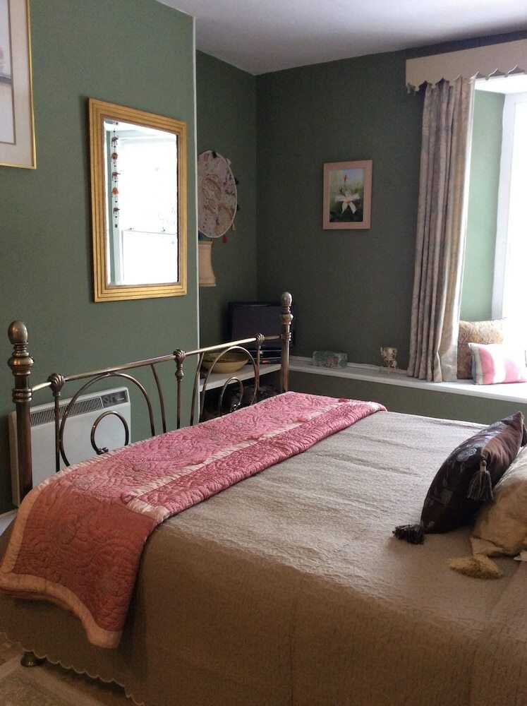 Tubbs Mill House B&B