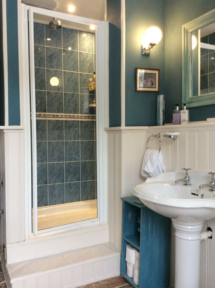 Tubbs Mill House B&B