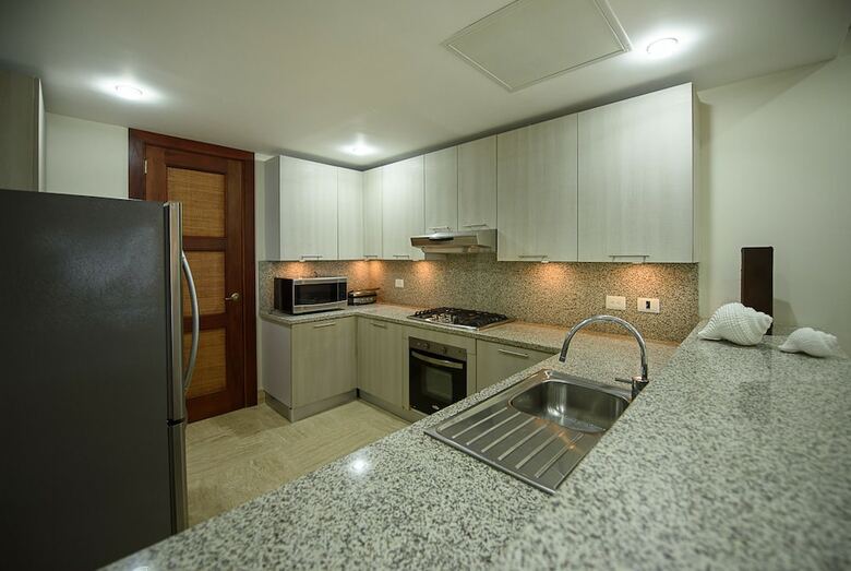 El Portillo Residences By Mint