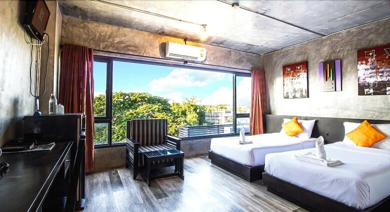 B2 Mahidol Boutique & Budget Hotel