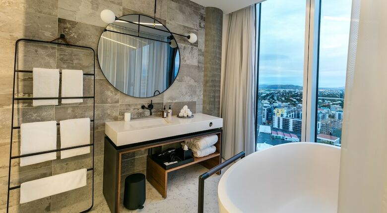 Hotel Tower Suites Reykjavik