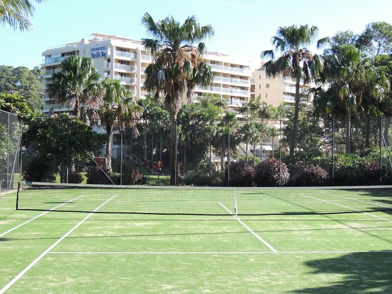 Hotel Charlesworth Bay Beach Resort