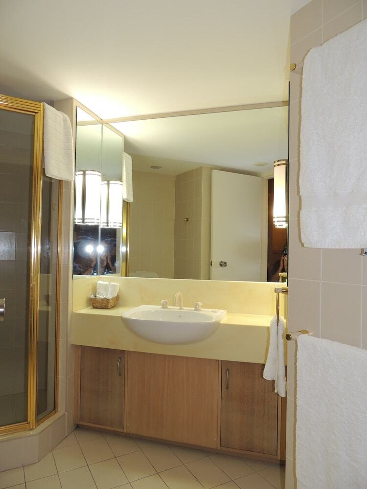 Hotel Charlesworth Bay Beach Resort