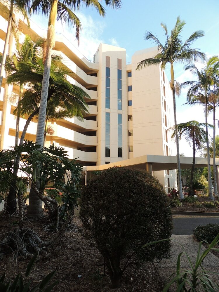 Hotel Charlesworth Bay Beach Resort