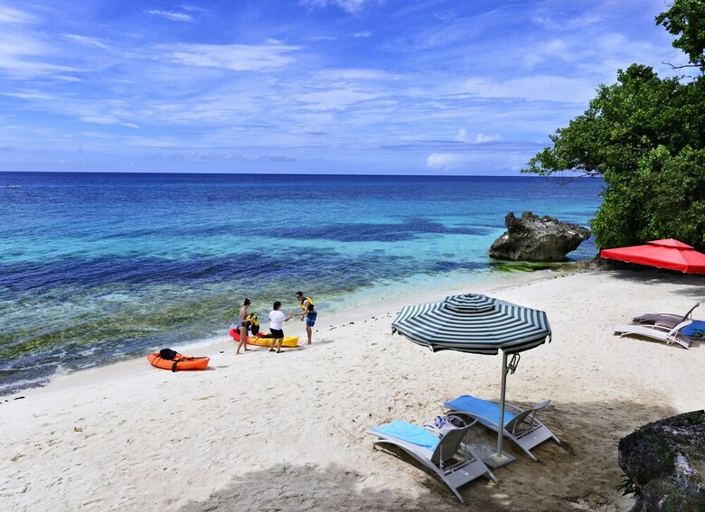 Hotel Anda Cove Beach Retreat