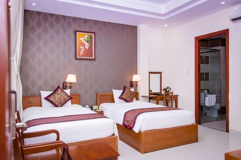 Airport Saigon Hotel