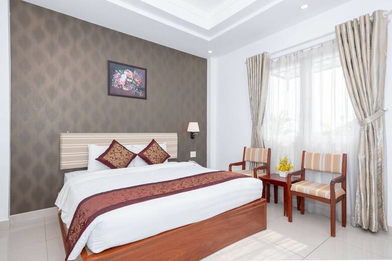 Airport Saigon Hotel